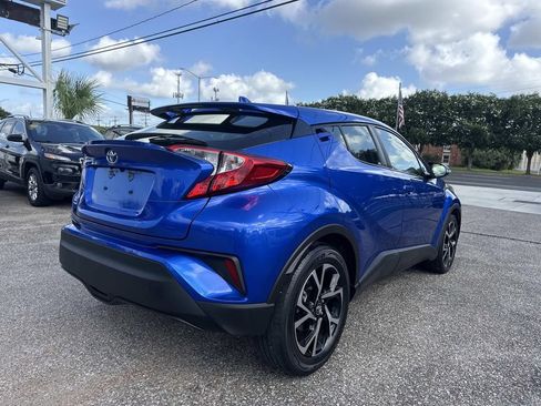 Used 2018 Toyota C-HR XLE FWD image 8