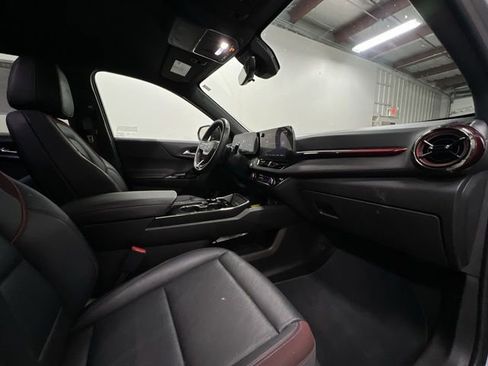 Certified 2025 Chevrolet Equinox RS w/ Safety and Technology Package AWD/4WD image 28