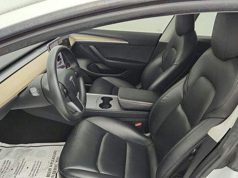 Used 2022 Tesla Model 3 Standard Range RWD image 23