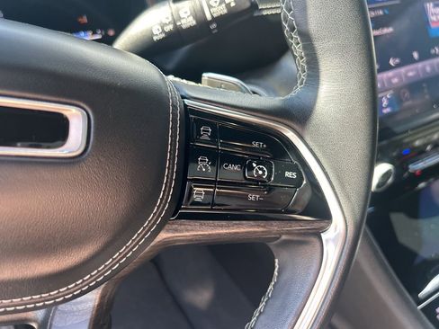 Used 2022 Jeep Grand Cherokee Overland image 27