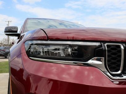 New 2025 Jeep Grand Cherokee Limited