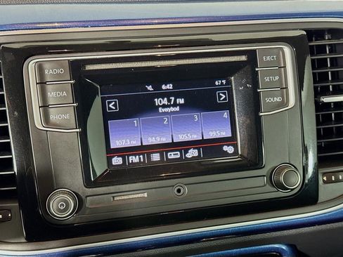 Used 2019 Volkswagen Beetle 2.0T S image 15