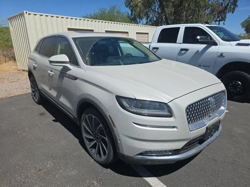 Used 2023 Lincoln Nautilus Reserve w/ Equipment Group 202A AWD/4WD image 2