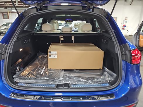 New 2026 Mercedes-Benz GLC 300 image 14