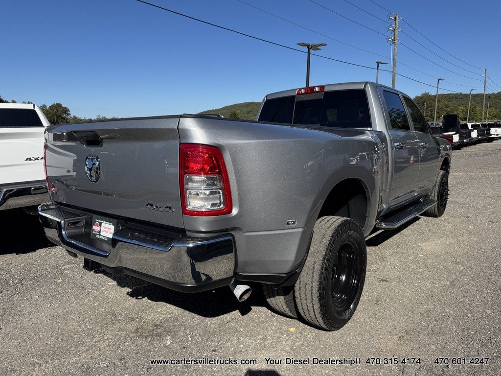 Used 2024 RAM 3500 Tradesman w/ Chrome Appearance Group AWD/4WD image 8