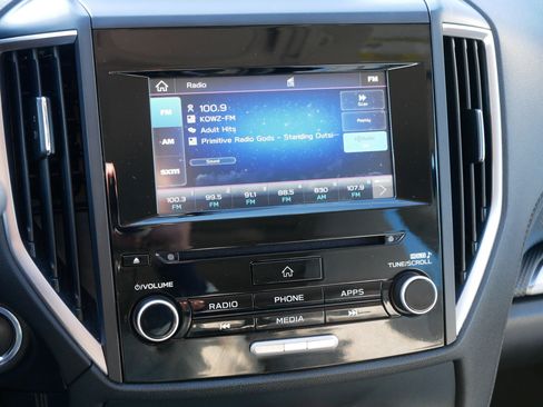 Used 2021 Subaru Forester Premium image 22