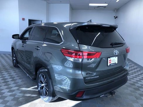 Certified 2019 Toyota Highlander Plus image 14