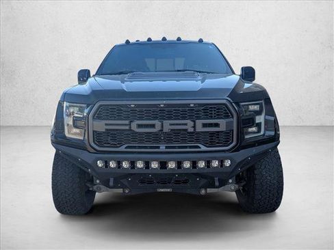 Used 2017 Ford F150 Raptor w/ Equipment Group 802A Luxury AWD/4WD image 2