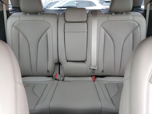 Certified 2022 Lincoln Nautilus Reserve image 19