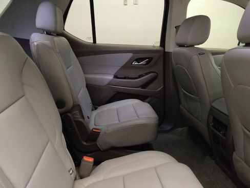 Used 2019 Chevrolet Traverse LT w/ LT Premium Package image 19