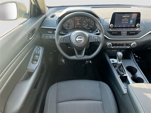 New 2025 Nissan Altima 2.5 S image 22