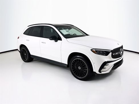 New 2026 Mercedes-Benz GLC 350e 4MATIC image 1