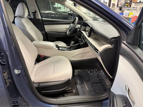 Used 2025 Hyundai Tucson SEL AWD/4WD image 26