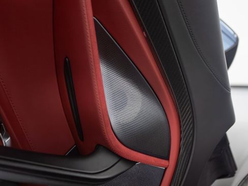 Used 2024 McLaren 750S Spider image 12