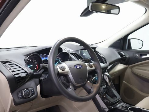 Used 2016 Ford Escape Titanium image 15