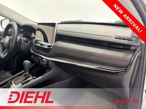 Used 2022 Jeep Compass Trailhawk w/ Sun and Sound Group image 14