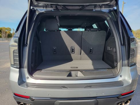 Used 2026 Chevrolet Tahoe Z71 w/ Comfort Package image 7