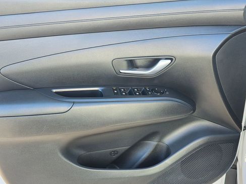 Used 2025 Hyundai Tucson SEL image 12
