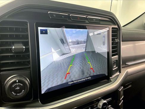 Used 2021 Ford F150 Lariat w/ Equipment Group 502A High image 22