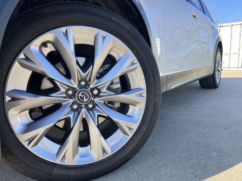 Used 2024 MAZDA CX-90 3.3 Turbo w/ Premium Package image 15