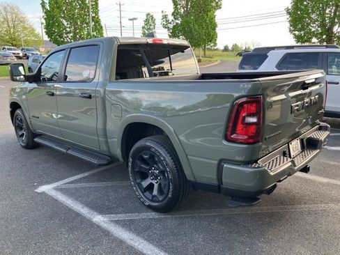 Used 2026 RAM 1500 Big Horn AWD/4WD image 5
