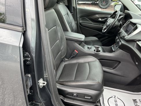 Used 2019 GMC Terrain SLT w/ Preferred Package AWD/4WD image 3