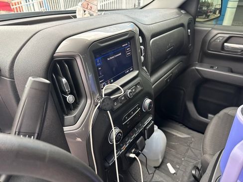 Used 2024 Chevrolet Silverado 1500 Custom RWD image 18