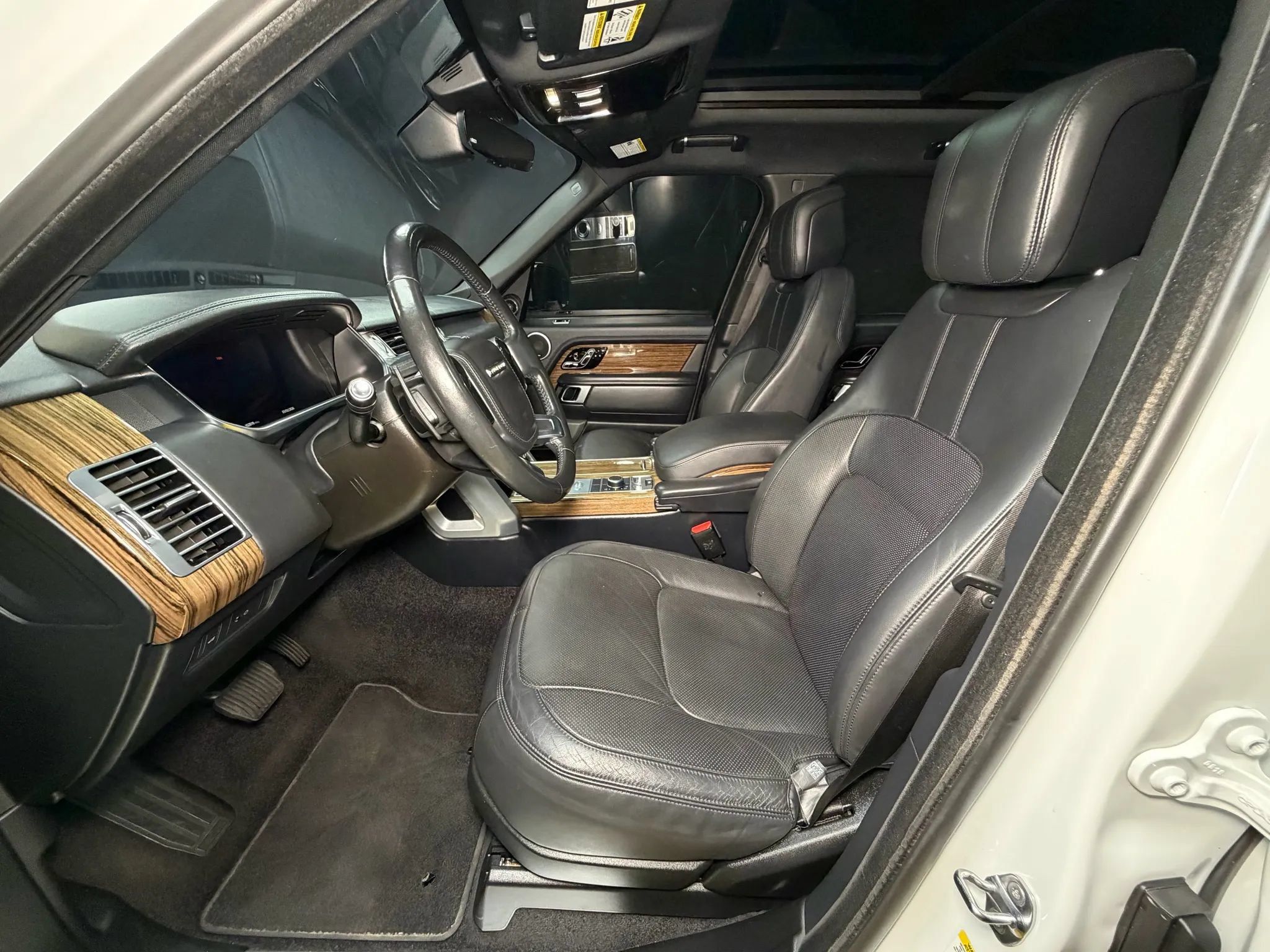 Used 2018 Land Rover Range Rover HSE AWD/4WD image 53