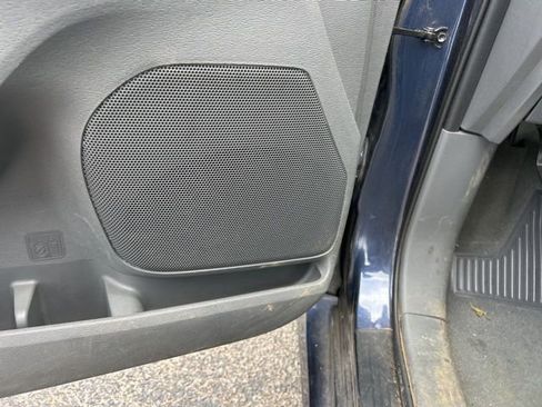 Used 2020 Toyota Sienna L image 14