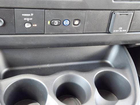 New 2025 GMC Savana 2500 Extended w/ Driver Convenience Package image 16