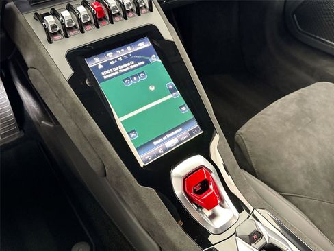 Used 2023 Lamborghini Huracan Tecnica image 17