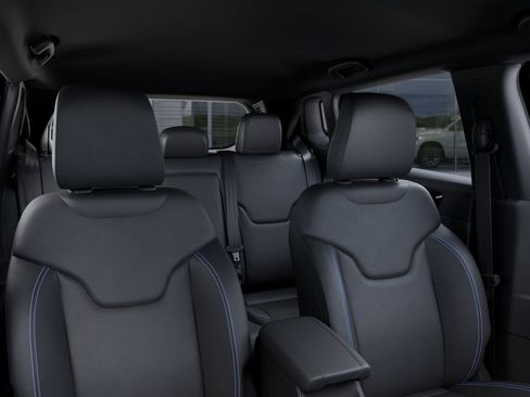 New 2026 Jeep Compass Limited AWD/4WD image 26