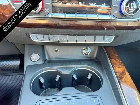 Used 2019 Audi A4 2.0T Premium w/ Convenience Package AWD/4WD image 10