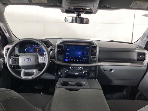 Used 2025 Ford F150 XLT w/ Equipment Group 301A Standard image 18