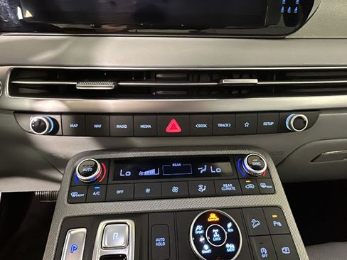 Used 2025 Hyundai Palisade SEL AWD/4WD image 22