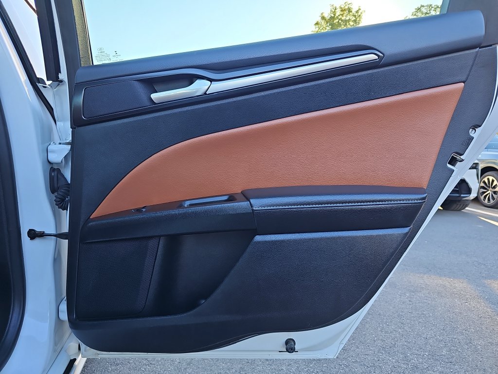 Used 2020 Ford Fusion Titanium FWD image 26