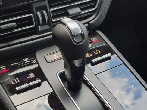 New 2026 Porsche Macan S AWD/4WD image 20