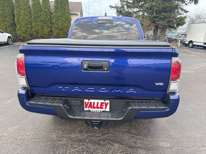 Used 2022 Toyota Tacoma TRD Sport w/ Technology Package