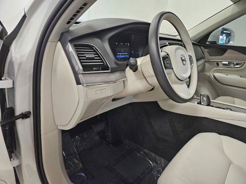 Used 2024 Volvo XC90 T8 Plus w/ Protection Package Premier image 51