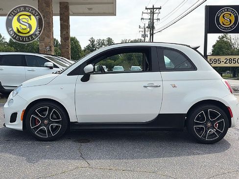 Used 2013 FIAT 500 Abarth w/ Beats Audio Pkg FWD image 3
