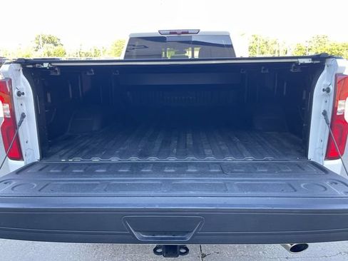 Used 2023 Chevrolet Silverado 3500 High Country AWD/4WD image 22