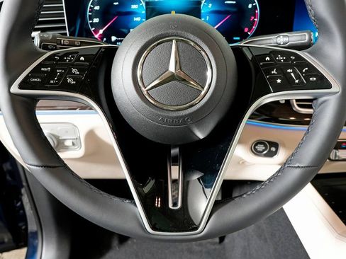 Certified 2026 Mercedes-Benz GLE 350 4MATIC image 18