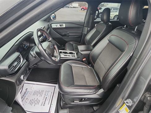 Used 2022 Ford Explorer ST-Line w/ Class IV Trailer Tow Package image 15