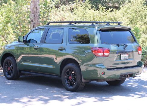 Used 2020 Toyota Sequoia TRD Pro AWD/4WD image 13