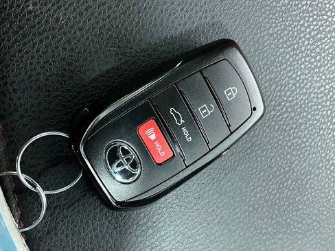 Used 2025 Toyota Camry XSE FWD image 13
