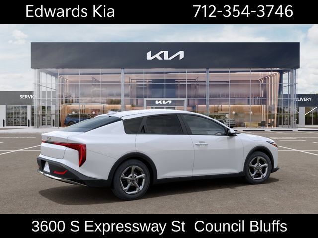 New 2026 Kia K4 FWD image 7