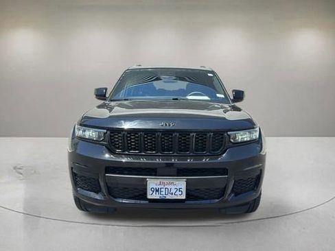 Used 2023 Jeep Grand Cherokee L Laredo AWD/4WD image 2