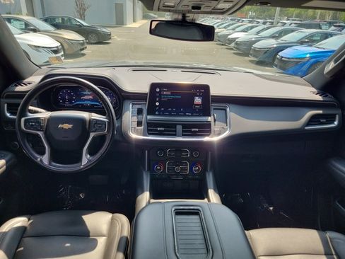 Used 2022 Chevrolet Tahoe LT w/ LT Signature Package RWD image 11