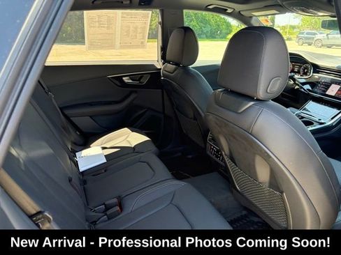 Used 2025 Audi Q8 Premium Plus AWD/4WD image 14