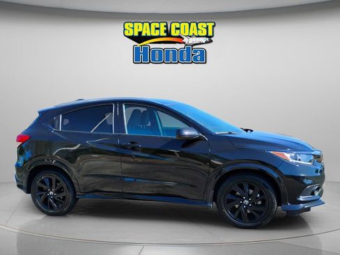 Used 2021 Honda HR-V Sport image 1